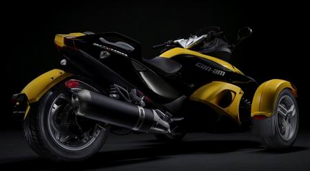 BRP Can-AM Spyder