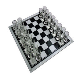 Tablero de ajedrez con chupitos